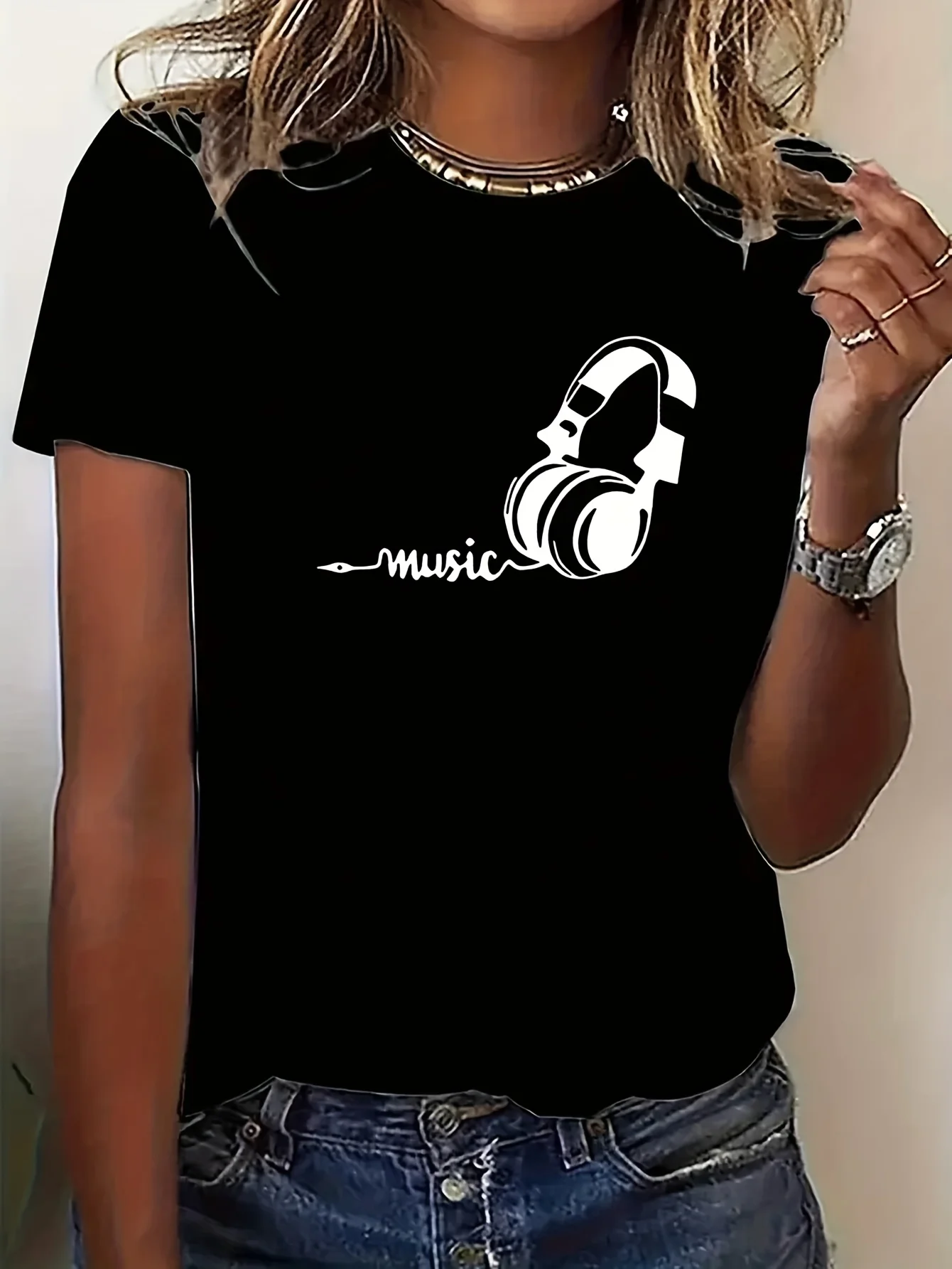 Women'S Casual Music Headphones Graphic T-Shirt - White Short Sleeve Crew Neck, Loose Fit, Machine Washable