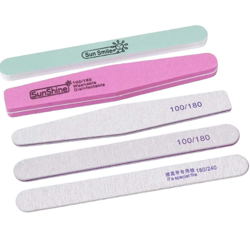 

Набор инструментов для домашнего ухода за ногтями: пилочки, полировочные полоски, двусторонние шлифовальные полоски для нейл-арта, губки для полировки ногтей