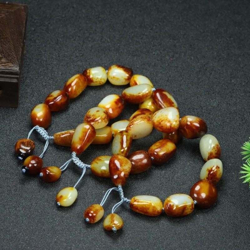 Hetian Seed Material , Sheep Fat , White Jade, Red Qin Skin, Playful Bracelet Men and Women