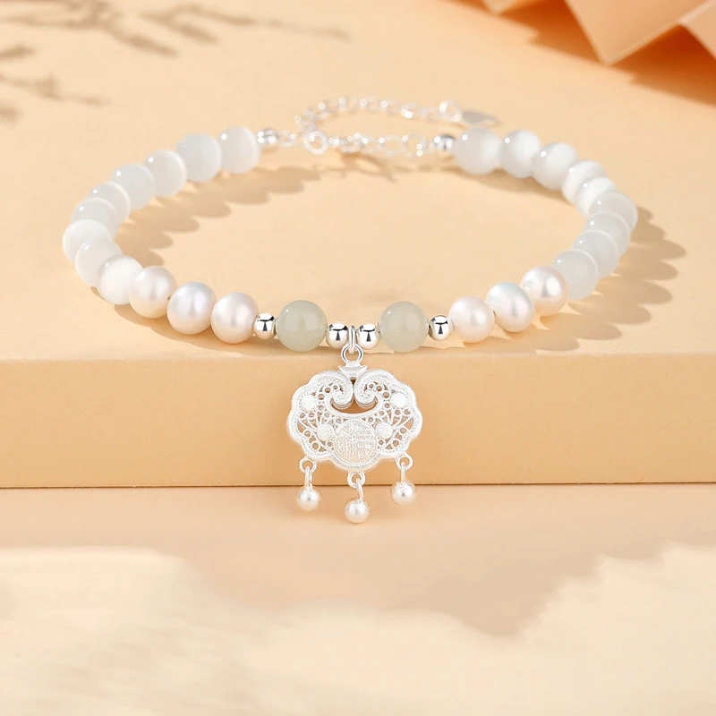 New female pearl light luxury high-end DIY creative silver girls bracelet as a birthday gift fashion bracelet