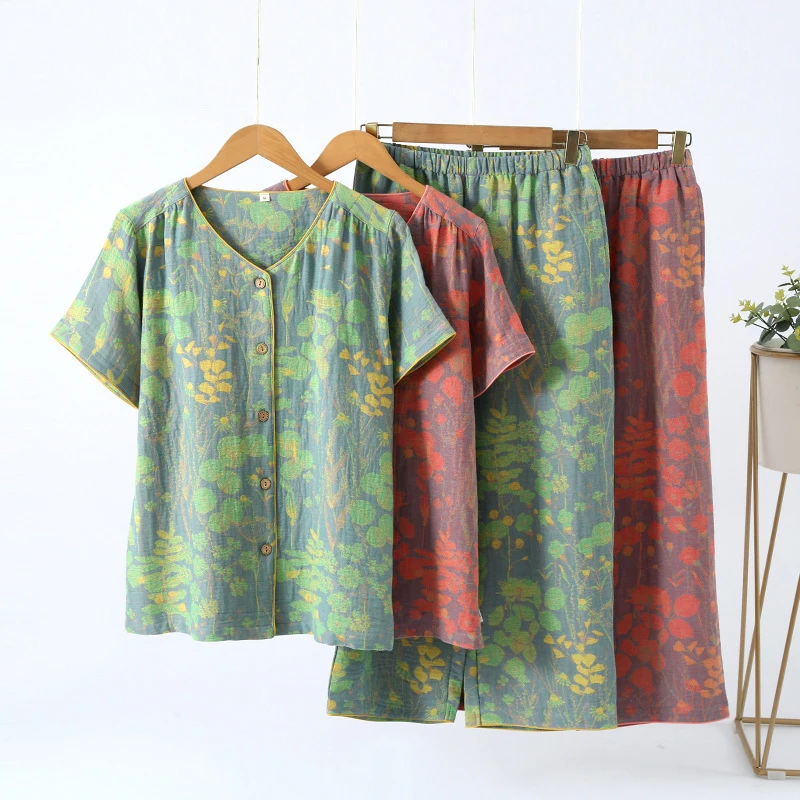 

2-Piece Women's Pajama Set, Vintage Jacquard Print Sleepwear, V-Neck Short Sleeve & Cropped Pants, Double Gauze Cotton Lightweig