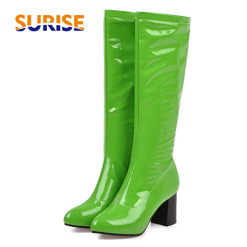 Bottes hautes en cuir verni extensible vert pour femmes, talons carrés, robe de bureau, rouge, blanc, bout pointu, fermeture éclair, bottes longues d'équitation