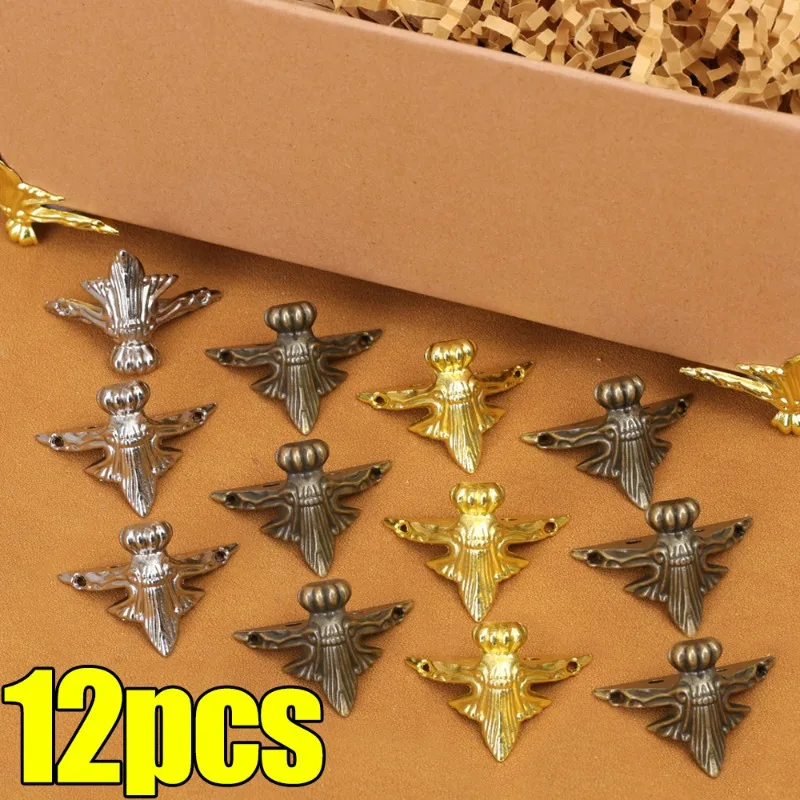 12–4 Stück Holzkiste, Eckenschutz, Metall, dekorativ, antike Hardware-Halterung, dreieckig, geschnitzt, Stützbasen, Schmuck, Brustdekoration