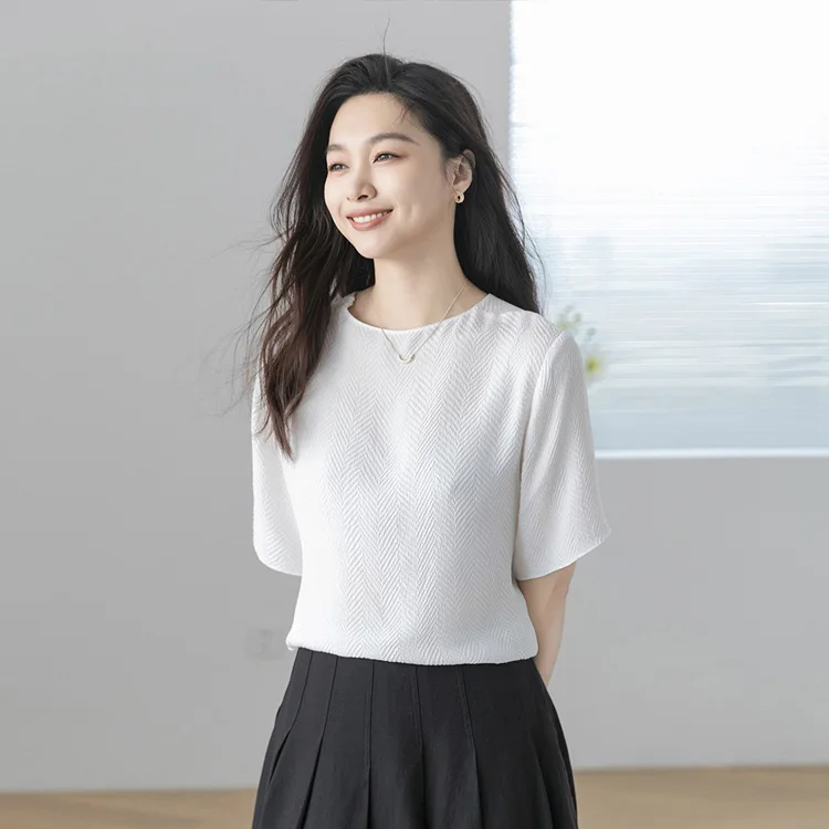 

Fire Maple Hooton Premium ort Sve T-irt Casual Sle Summer Wear round Ne Regular Length Silk 00% Women's Faion