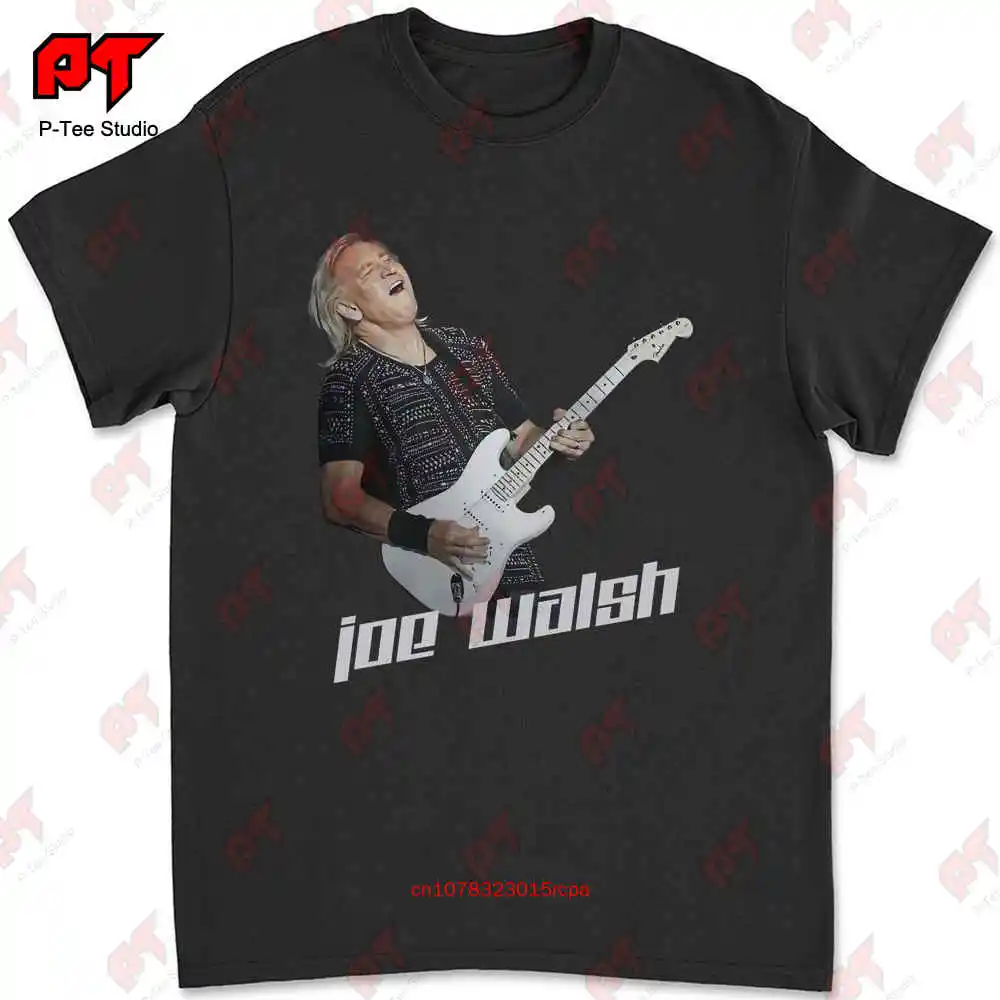 Joe Walsh Concert Guitarist T-shirt EA53