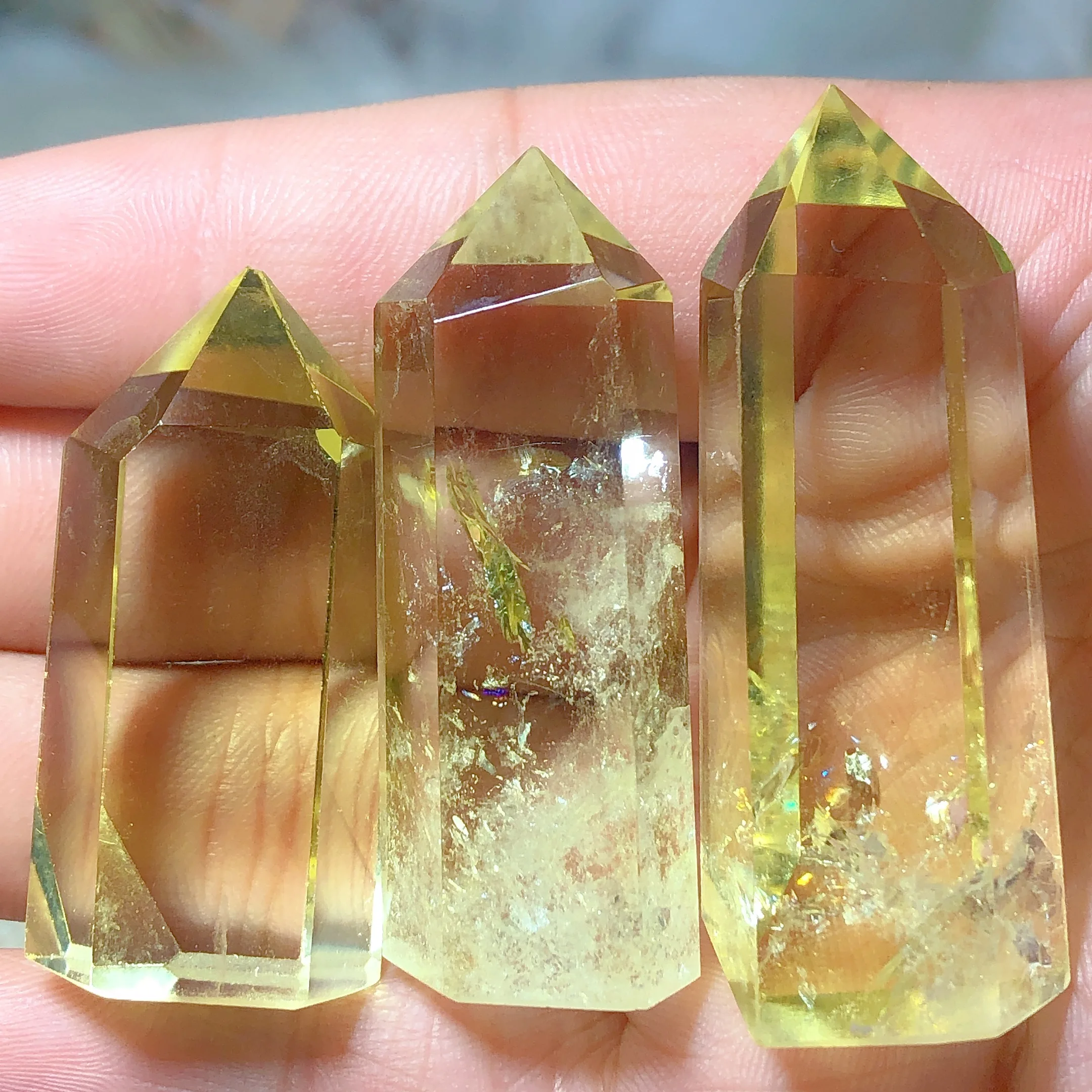 High Quality Natural Crystals Citrine Tower Point Healing Crafts Rainbow Desk Reiki Home Decorations Room Decor