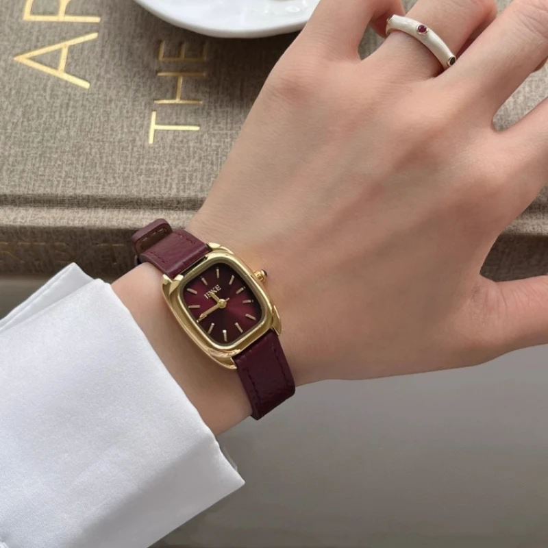 2025 waterproof quartz watch birthday gift student classic trend women's watch elegant and simple