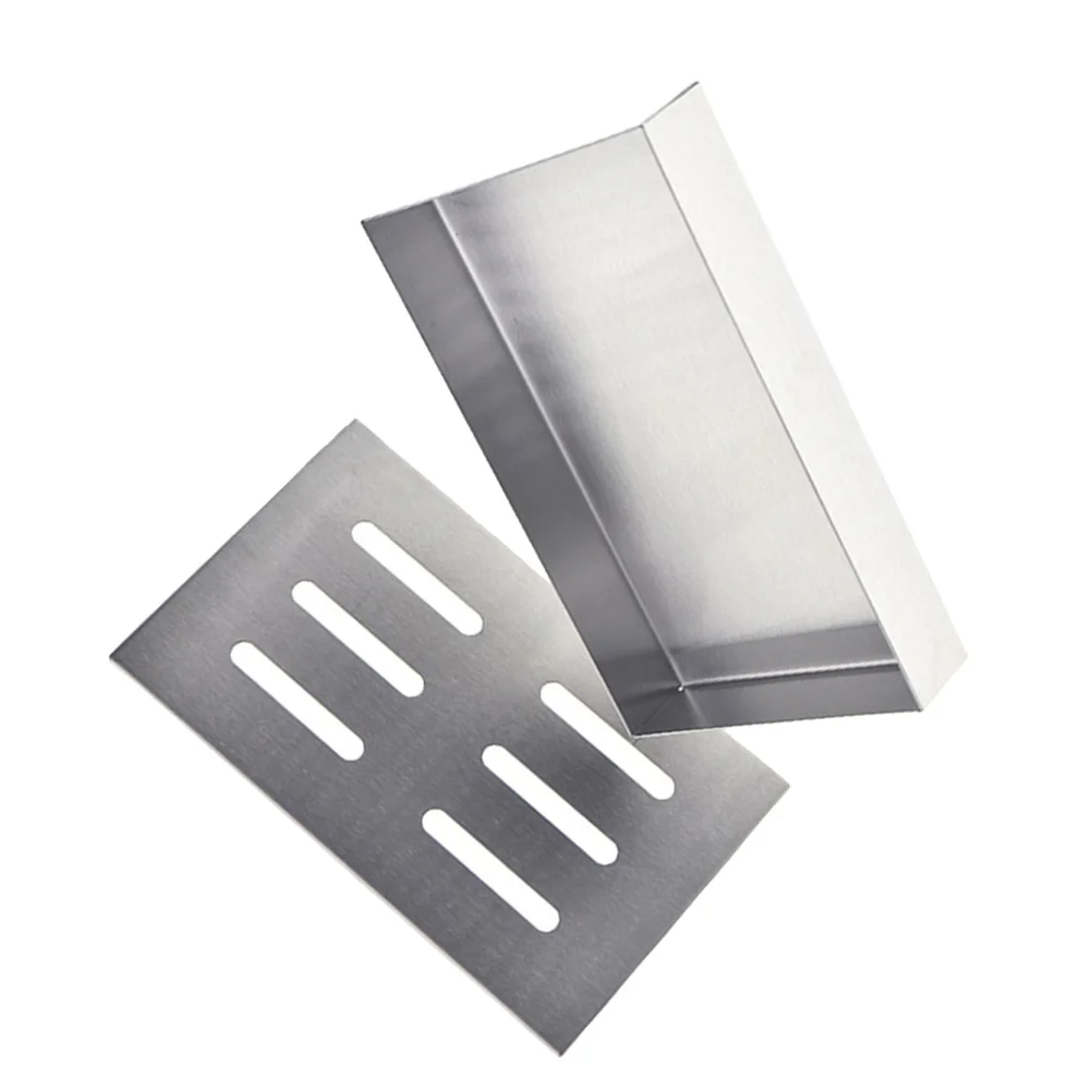 

Stainless Steel Barbecue Smoker Box Wood Chip Box Bbq Grill Accessory Uniform Fumigation Holes for Rich Smoky Flavor Outdoor Use