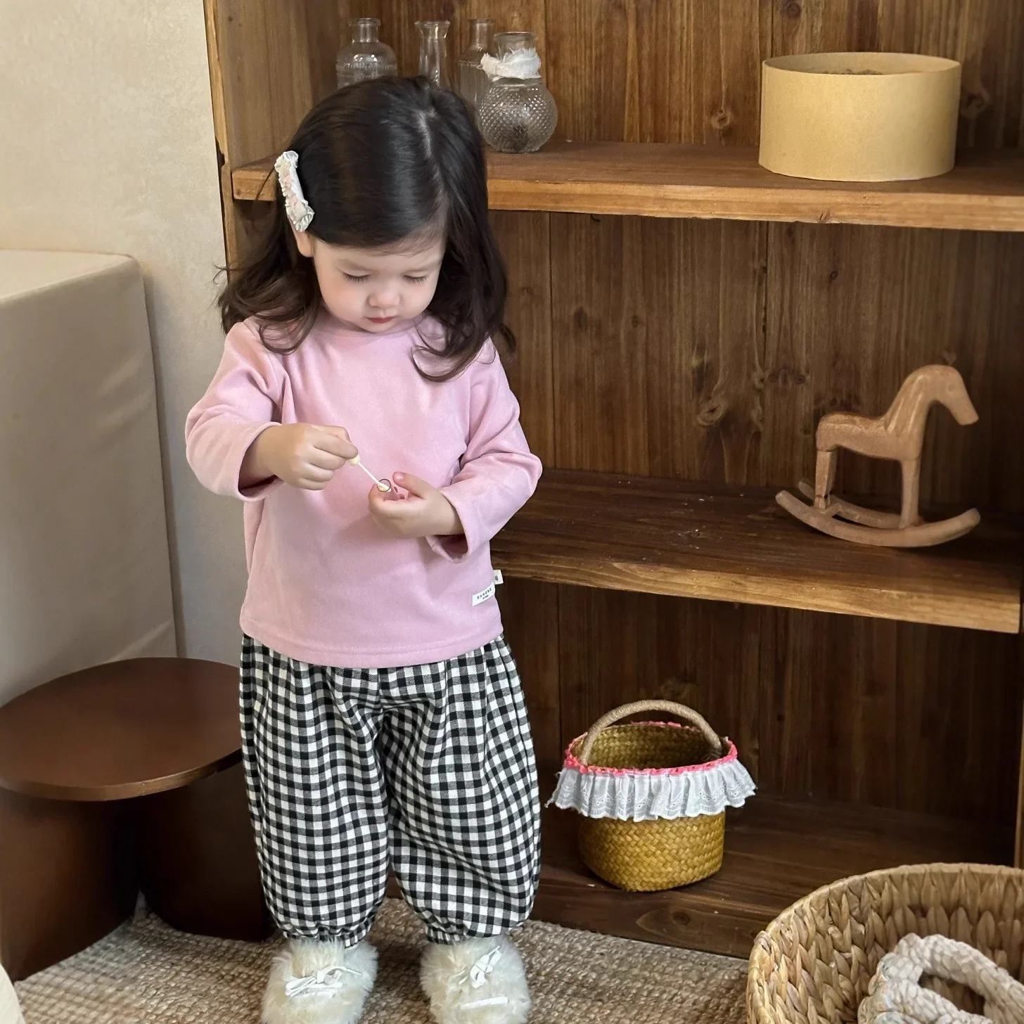 

Girls Set 2025 Autumn/winter New Product Korean Version Base Shirt Plaid Pants Two-piece Set Casual Daily Wear