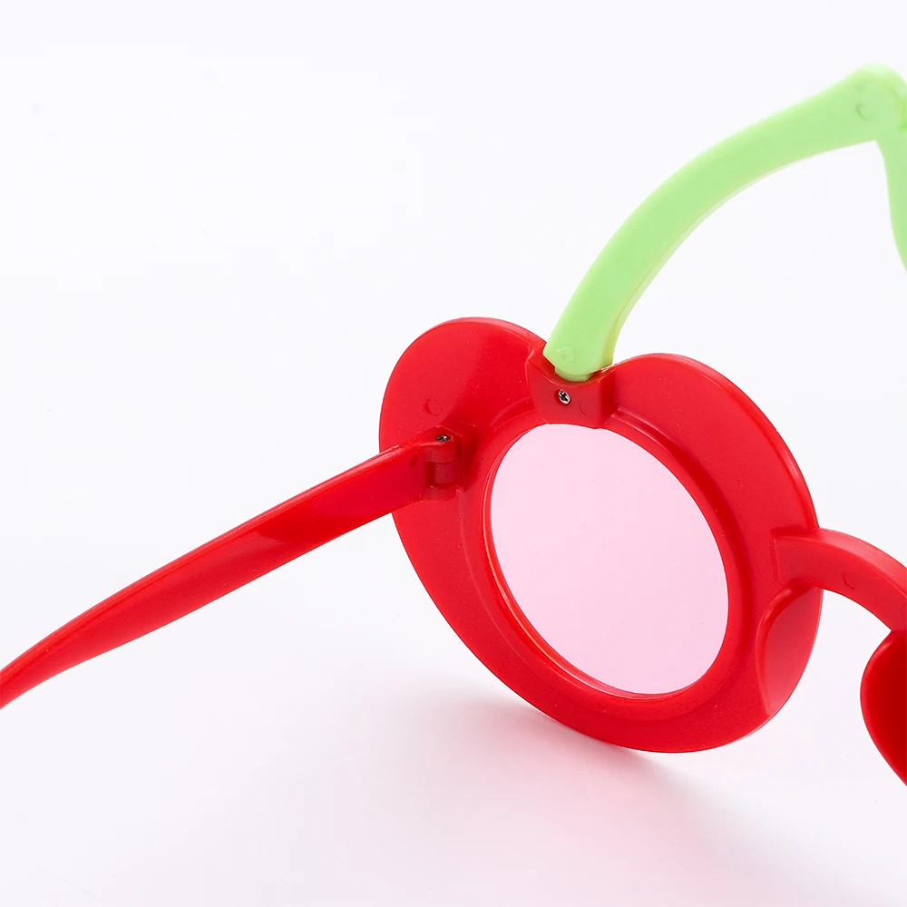 Women Fashion Designer Dresses Photos - Trendy Funny Pineapple Sunglasses Fruit Design