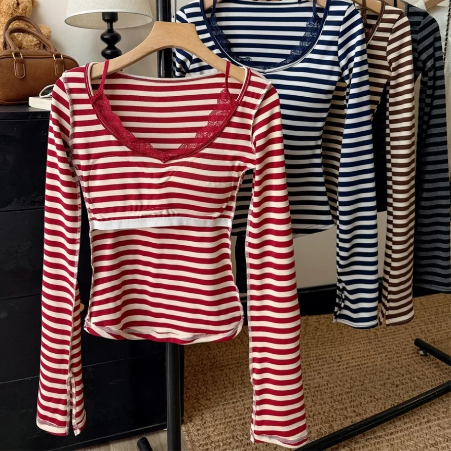 Autumn New Style Pure Desire U-Neck Lace Trim Patchwork Stripe Long Sleeve Women's Slim Fit Fixed Belt Chest Pad Short T-Shirt
