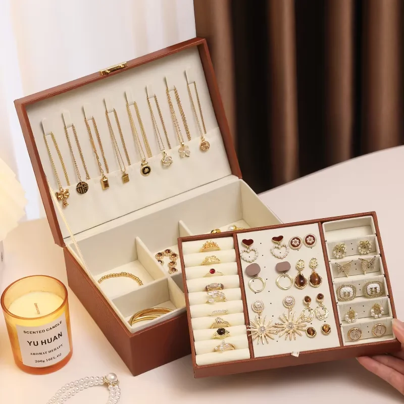

2025 Maillard High-End Leather Jewelry Storage Box Exquisite Square Gold Box for Earrings Necklaces Handmade Gift Storage