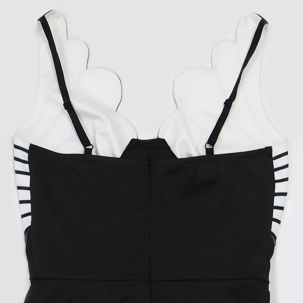 Women V-Neck Backless Wide Leg Straight Sleeveless Jumpsuits 2025 Spring Patchwork Sexy One Piece Set Streetwear Outfits