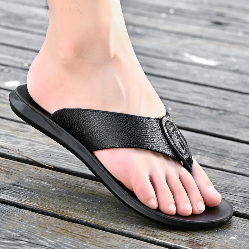 Men's Leather Summer New Style Striped Sandals, Outer Layer of Cowhide, Beach Shoes for Home and Casual Wear M081
