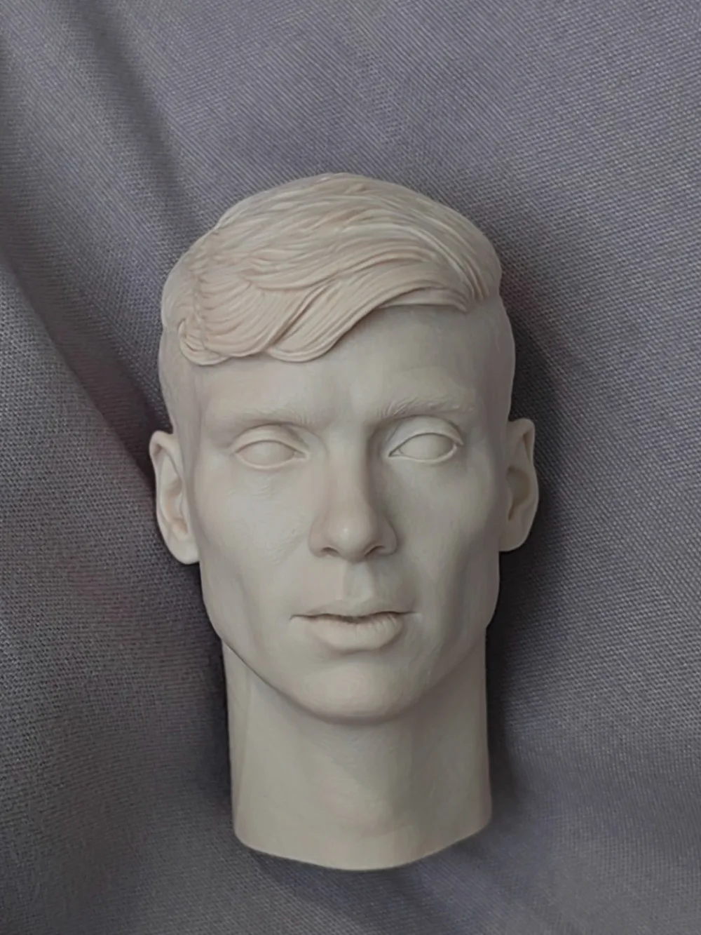 1/6 Die-cast Resin Model Assembly Kit (Tommy Shelby) Head Sculpted Model Toy (55mm) Unpainted