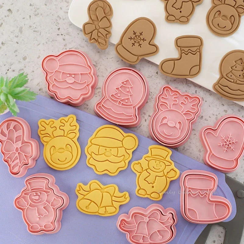 8 Pieces Christmas Cookie Cutter Press Santa Claus Biscuit Mold Cookie Stamp Plastic Confectionery Kitchen Baking Pastry Tools