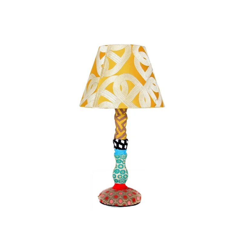 

Modern bedside lamp, simple and creative fabric desk lamp, bedroom room study decorative lamp