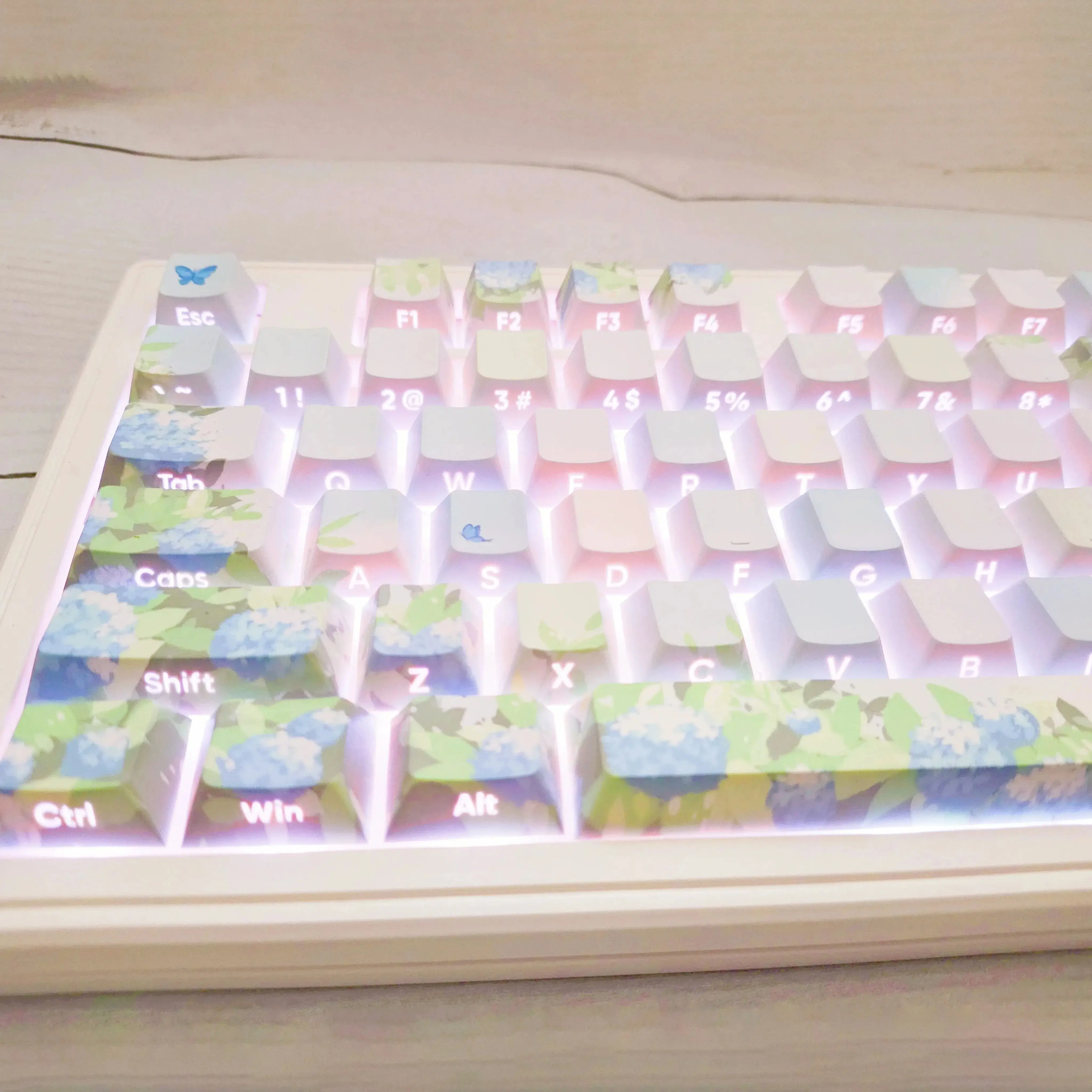 Imagem -02 - Summer Dye Sublimation Pbt Keycaps Perfil Cereja Brilho Através de Keycaps para Cherry Gateron Swtches mx 133 Chaves