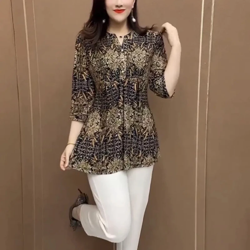 2024 Fashion Gradient Mother Dress Summer New Pattern Loose Display Thin Medium and Long Styles Three Quarter Office Lady Tops