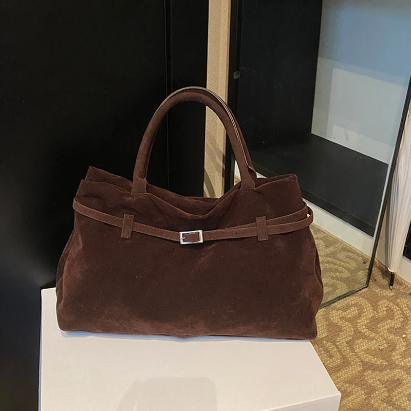 2024 Herbst/Winter Neue Damenhandtasche Modischer Stil Wildleder-Handtasche Vielseitige Hochwertige Umhängetasche für Pendlerinnen – Detail 11