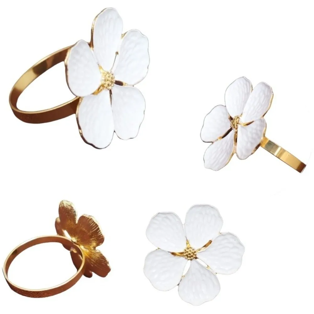 Elegant 5-Petal Flower Flower Napkin Rings Plum Shape Decorative Napkin Buckle Feast Grade Alloy Lucky Napkin Holder Hotel Table