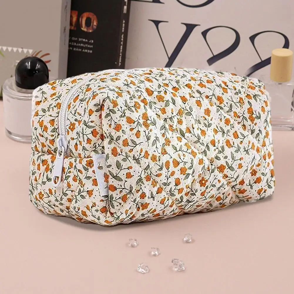 

Floral Cosmetic Bag for Travel, Stylish Skincare Organizer, Smooth Zipper, Portable Makeup Pouch, Toiletry Organizer