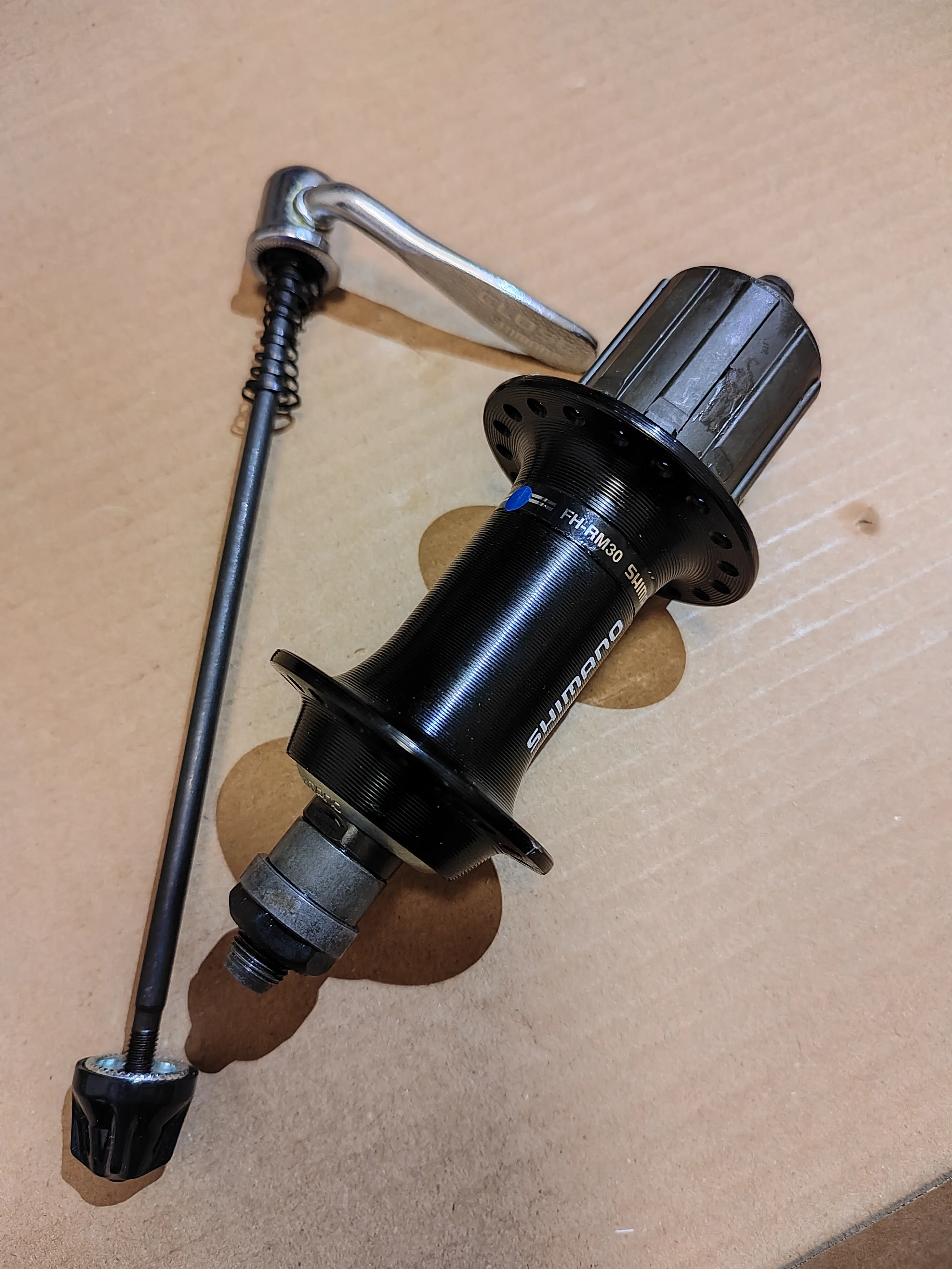 1 set for FH-RM30 Shimano Bicycle V-Brake Rear Hub 32/36 Holes with Quick Release, 135MM, Supports 7/8/9/10-Speed Freewheel