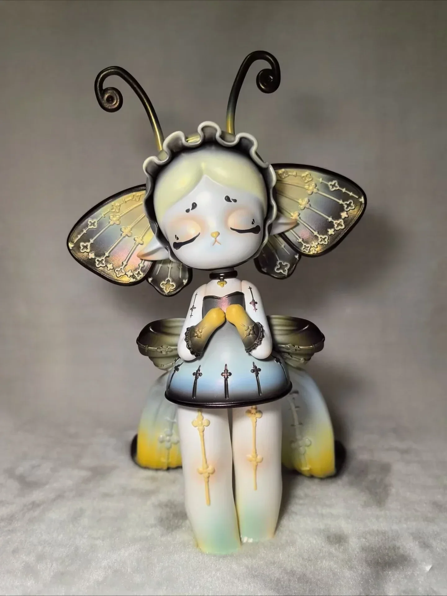 NINIMO White Snake Black Lily Nutcracker Figure Doll Gothic
