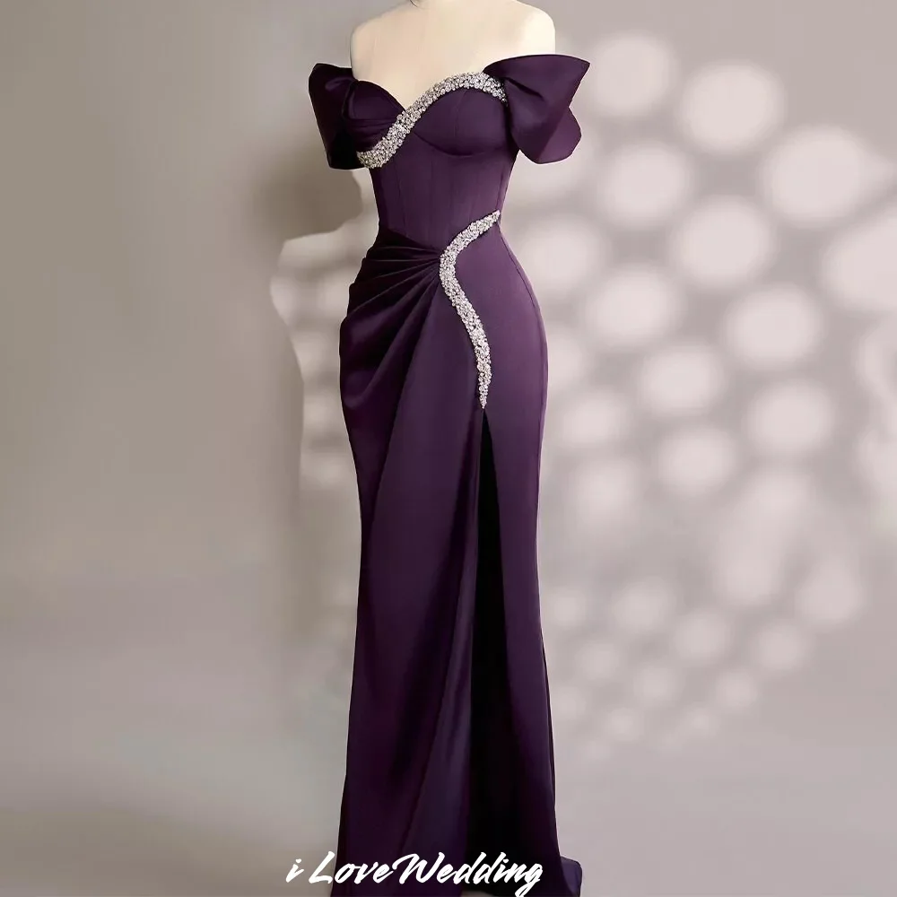 女性オフショルダーイブニングドレス恋人プロムドレス 2025 床の長さのシャーリングクリスタル結婚式のゲストドレスカスタマイズ