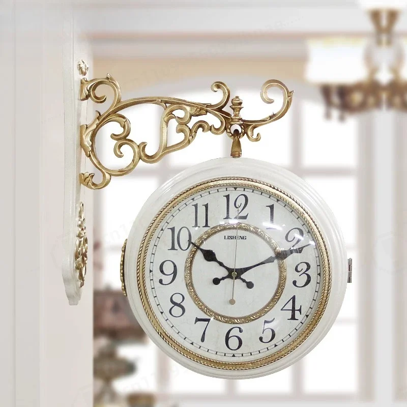 Vintage Dual-FaceQuartz Wall Clock Silent Movement,ArtisticPersonality HangingClock For Living Room Household Interior Ornament