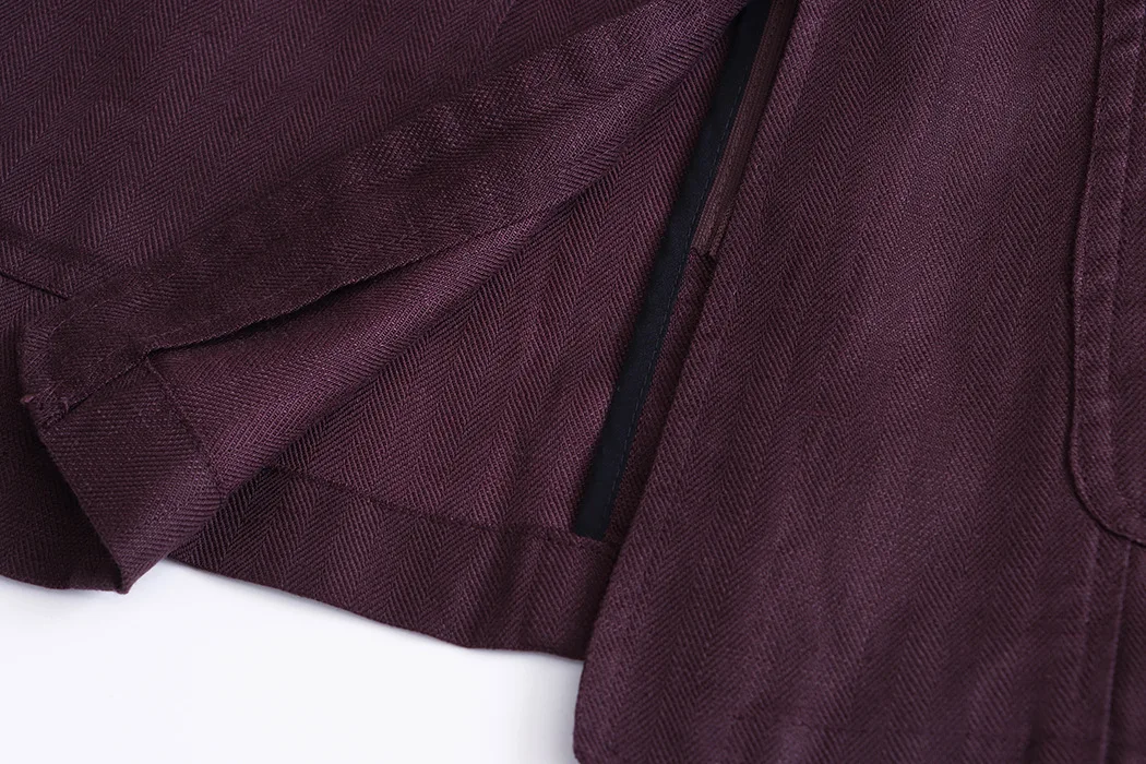 Sommerliche Damen-Weste in einfarbigem Design mit Rundhalsausschnitt und Schlitz vorne, ärmellos. – Detail 27
