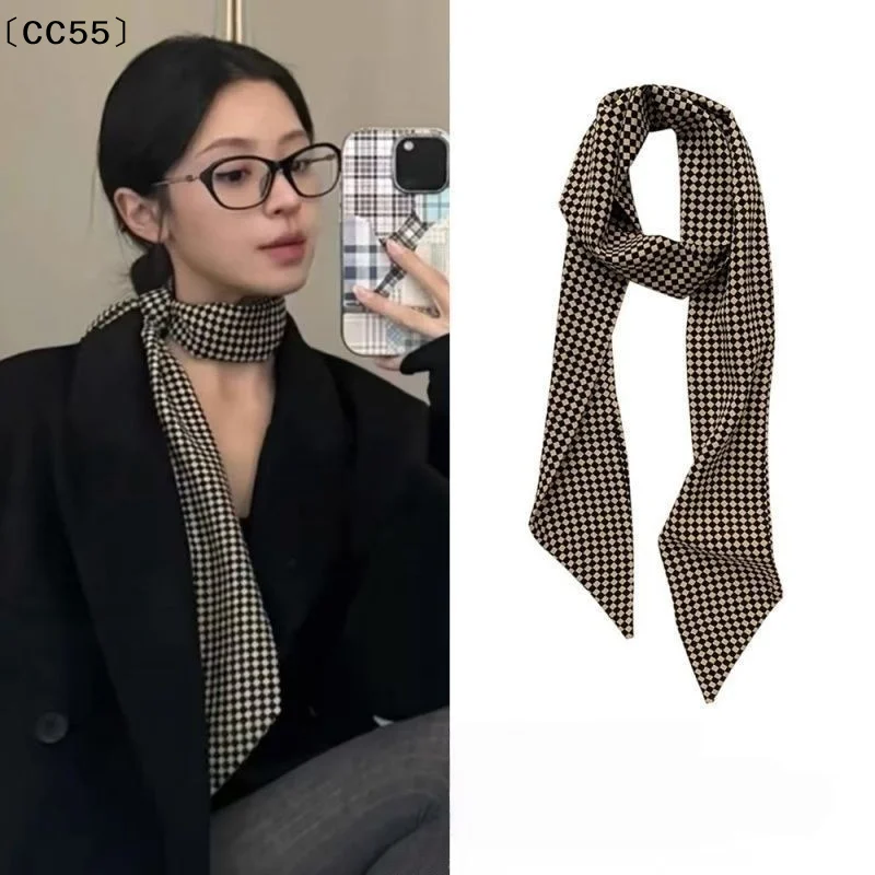 

Fashionable Silk Triangle Scarf Women's Printed Twill Belted Waist Wrap Elegant Vintage Style Shoulder Wrap〔CC55〕