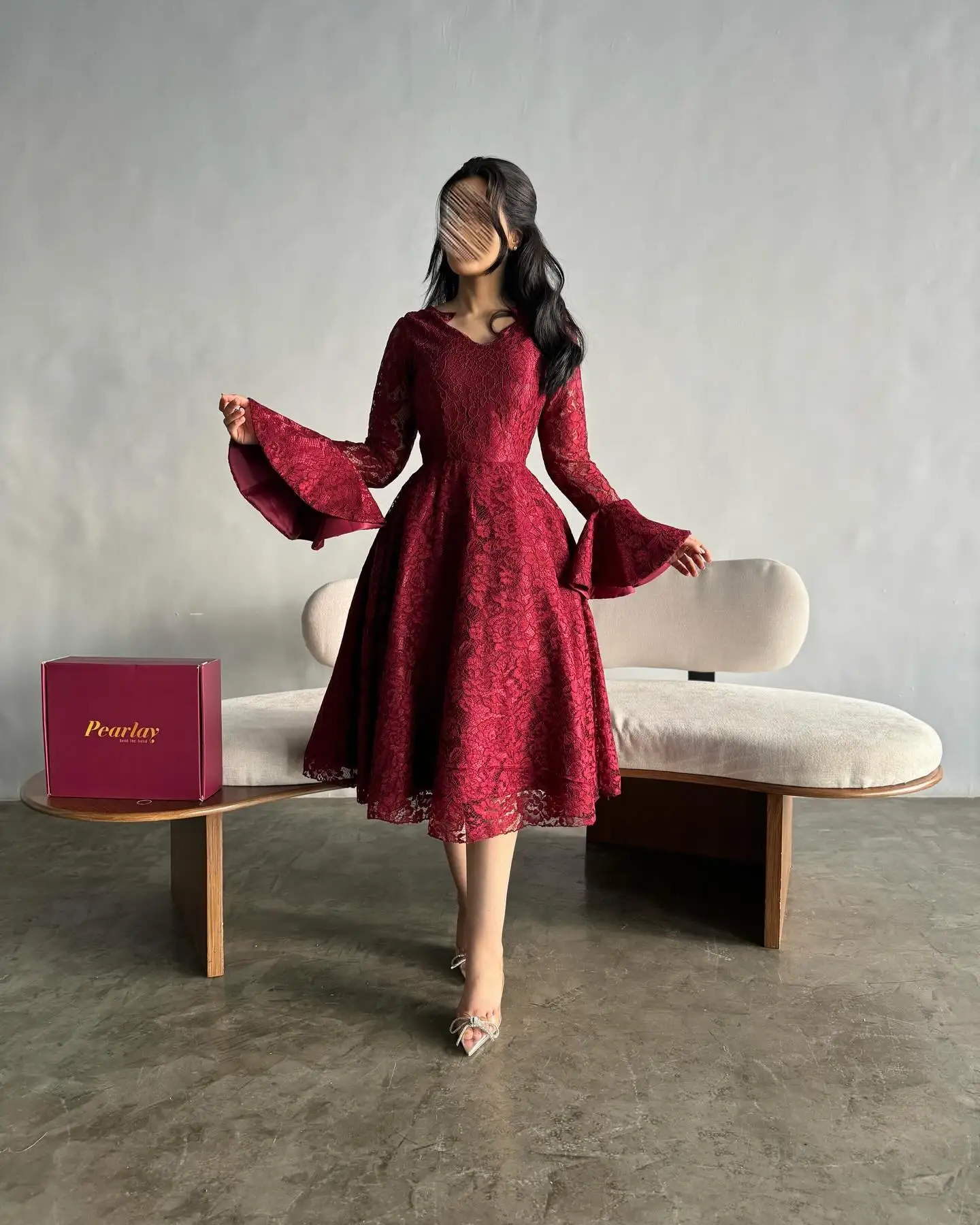 Customized Lace A-Line Flare sleeves Evening Dress V-Neck Tea Length Long Sleeves Burgundy Temperament Vestidos para mujer