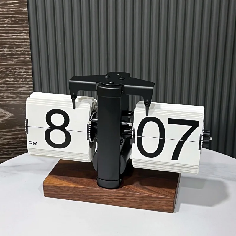 Solid Wood Retro Mechanical Page Turning Clock, Home Desktop Wooden Decoration Page Turning Clock, Digital Table Pendulum Clock