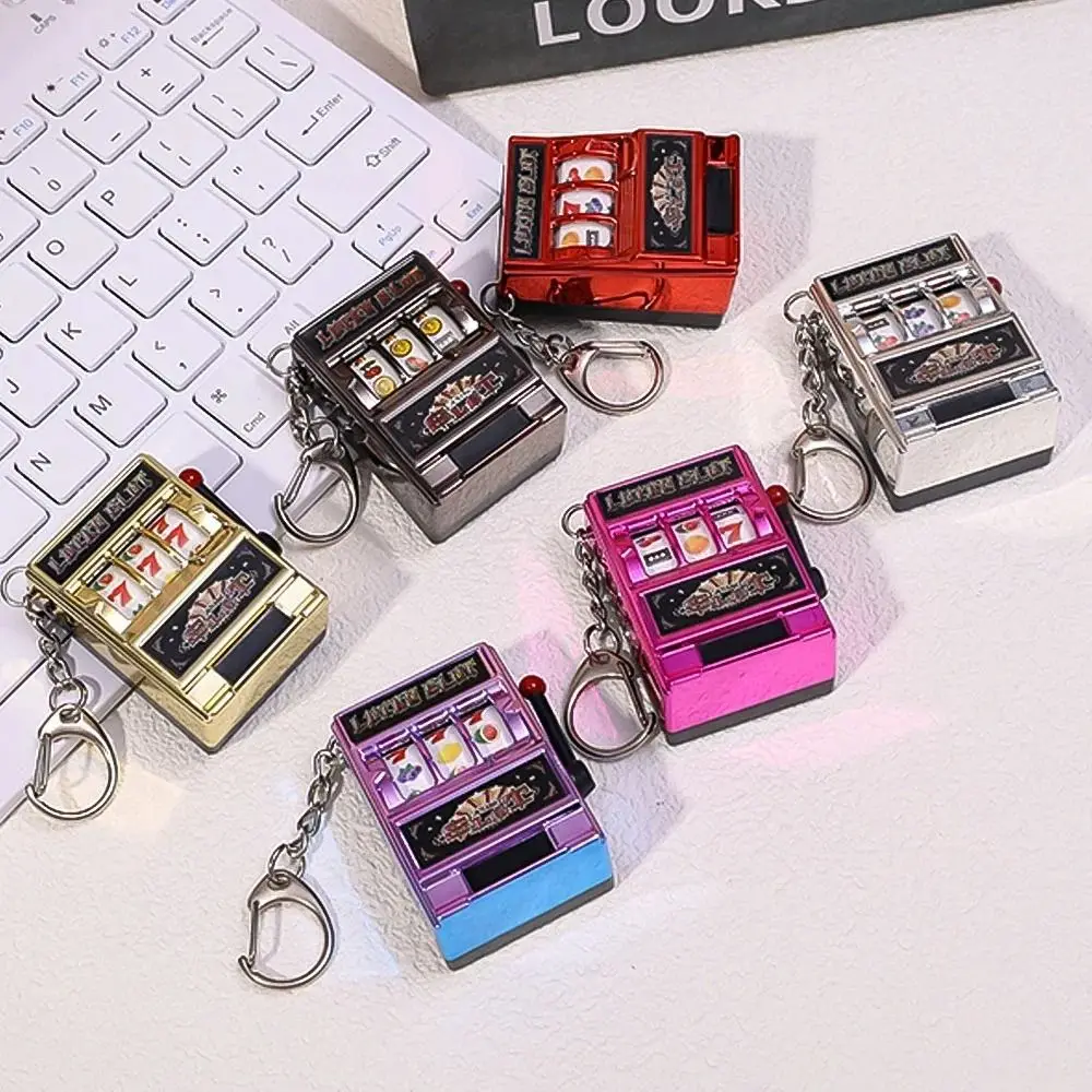 High Quality Stress Reliever Keychains Toy Coin Operated Games Fruit Slot Machine Mini Gambling Machine Kids Adult