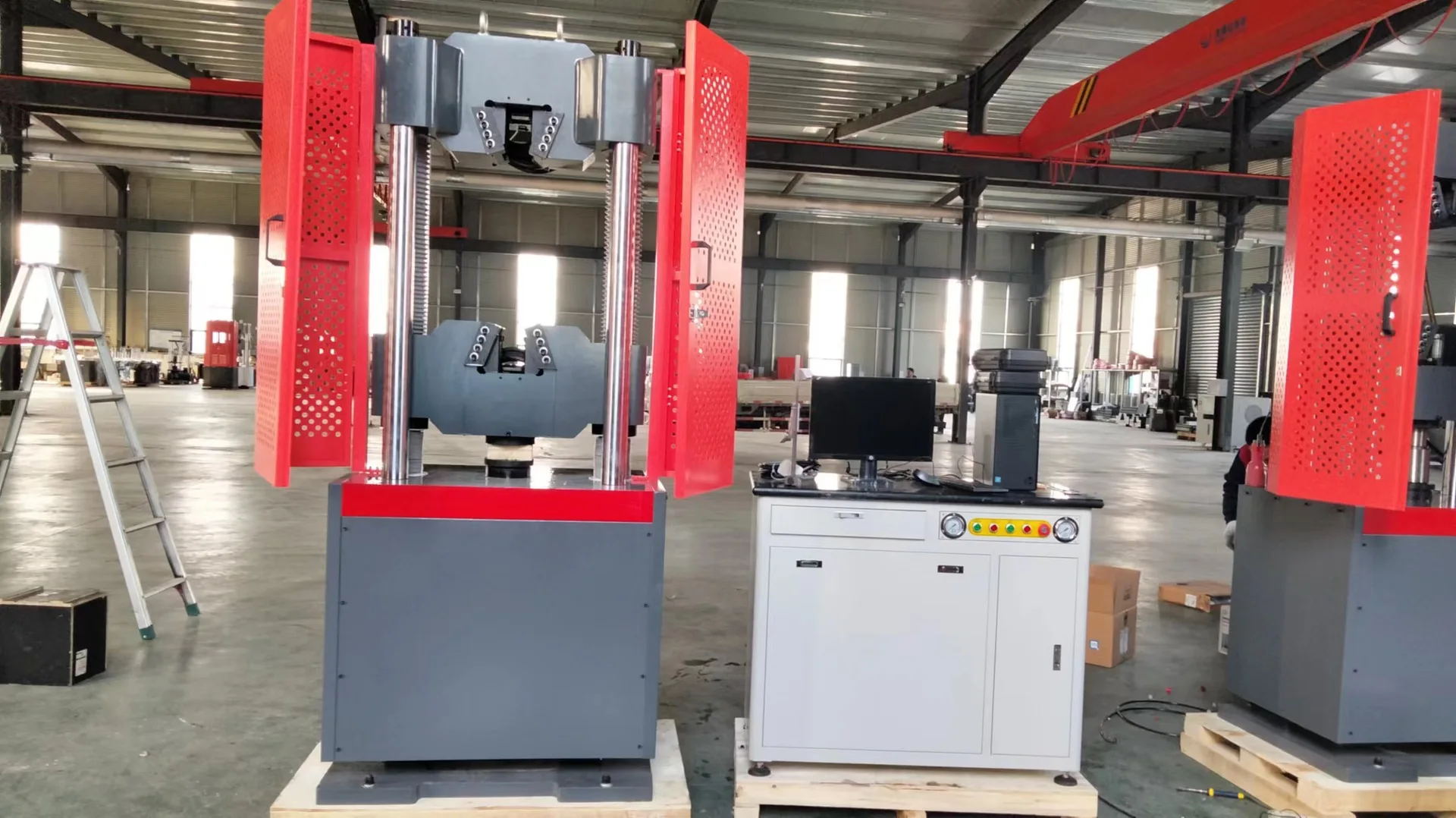 WAW-600D Microcomputer Controlled Electro-hydraulic Servo Universal Testing Machine