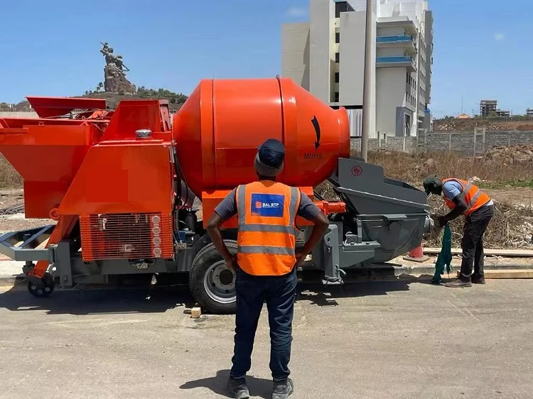 Customized Hot Sale Mixing Concrete Diesel Concrete Mixer With Pump Factory Supplied Mini Concrete Mixer And Pump For Civil Cons
