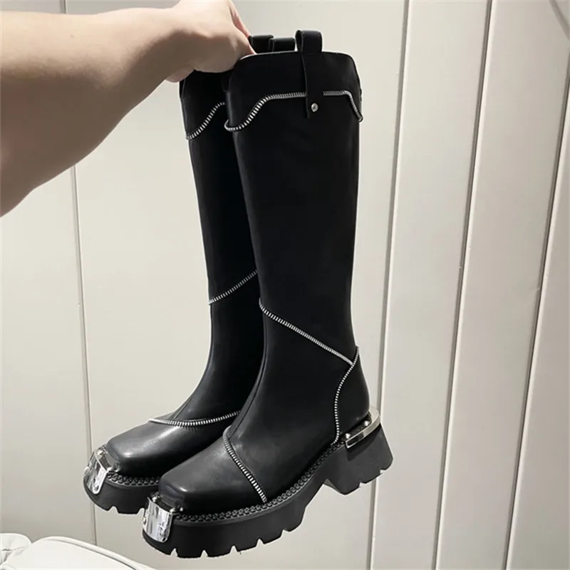 Handsome Leather Women Knee-High Knight Boots New Winter Metal Decoration Classic Sexy Comfortable Motorcycle Boots Envío Gratis