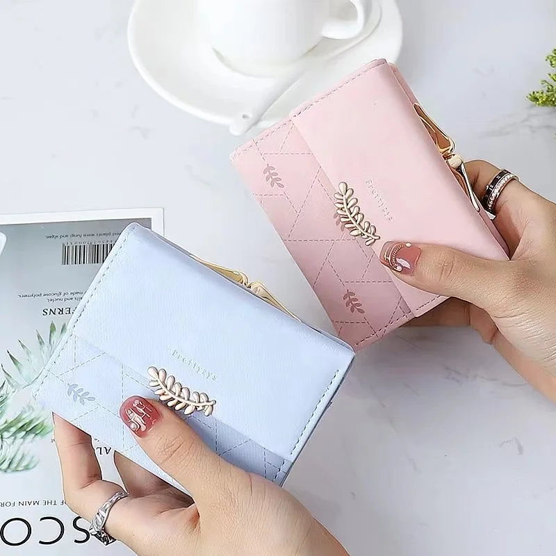 Autumn and Winter New Women's Short Wallet Europe and the United States Retro Frosted Coins Student Coin Purse High Texture Pu L