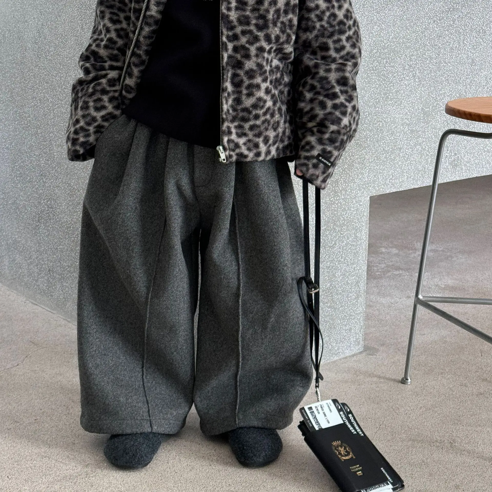 Boys' Temperament Warm Pants for Winter Children's High-end Feeling Woolen Thick Skin Friendly Suit Pants