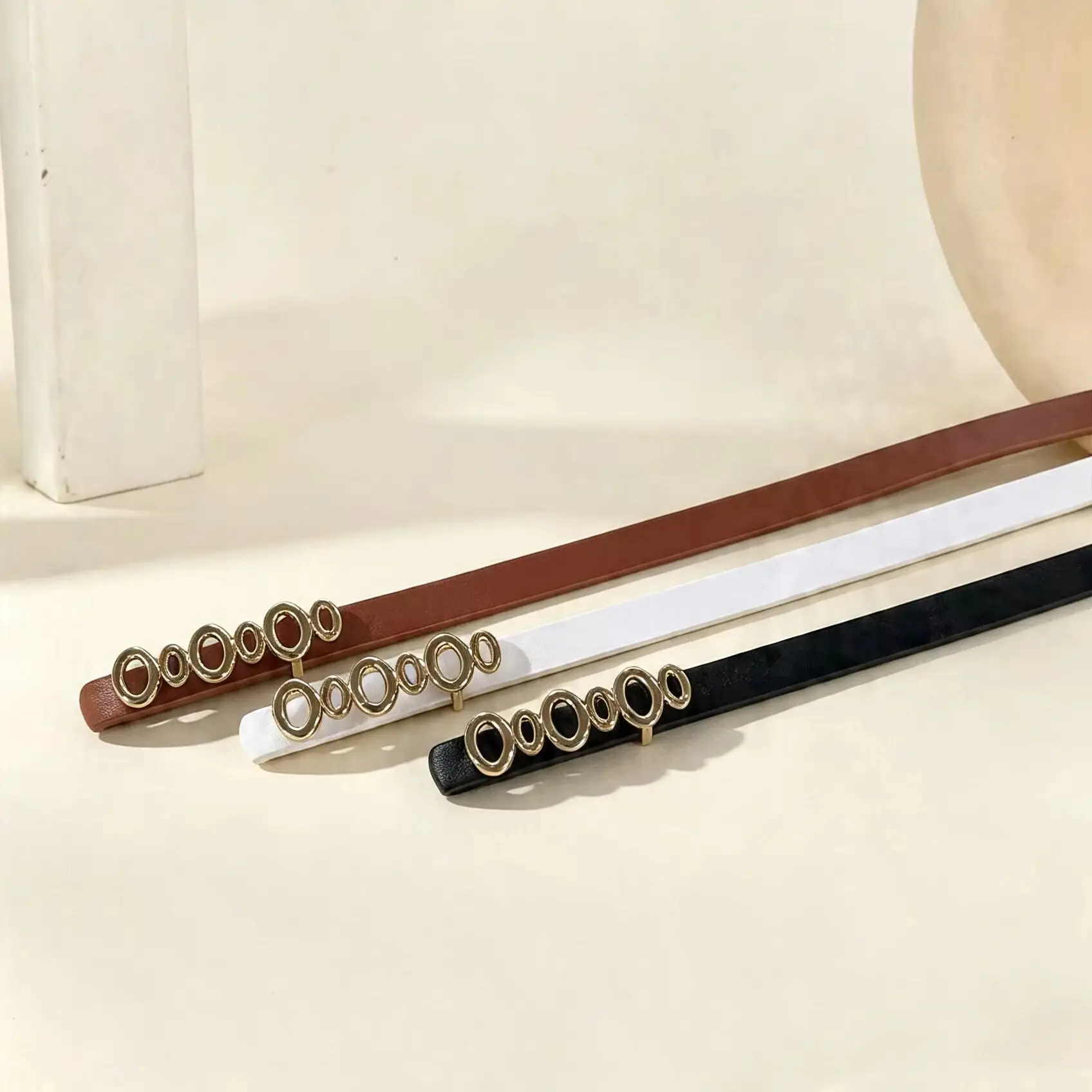 One Piece of Women's Belt, Thin and Simple, Easy to Match with Skirt and Long Clothes, Suitable for Daily Leisure and Outdoor