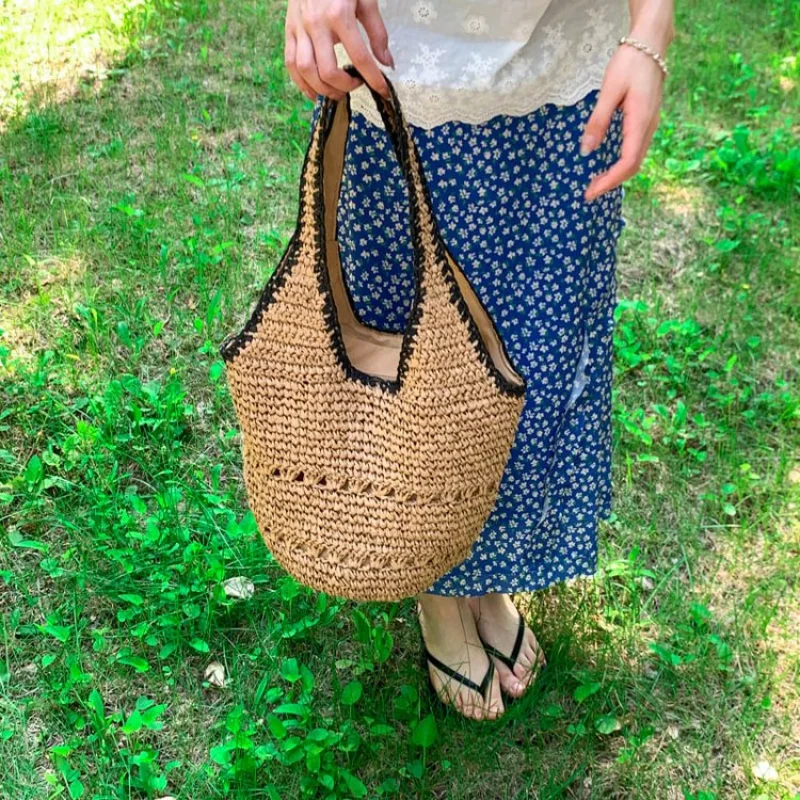 حقيبة كروس عصرية بتصميم ماسنجر بلون سادة للنساء من الجلد بتصميم أنيق وبسيط #1