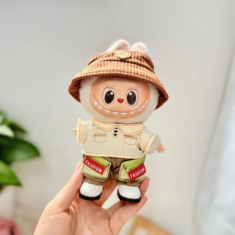 Kleidung für 15/17 cm 1.-3. Generation Labubu Schlüsselanhänger Plüschpuppen Verspieltes Doppeltaschen-Outfit mit Cord-Hut-Set