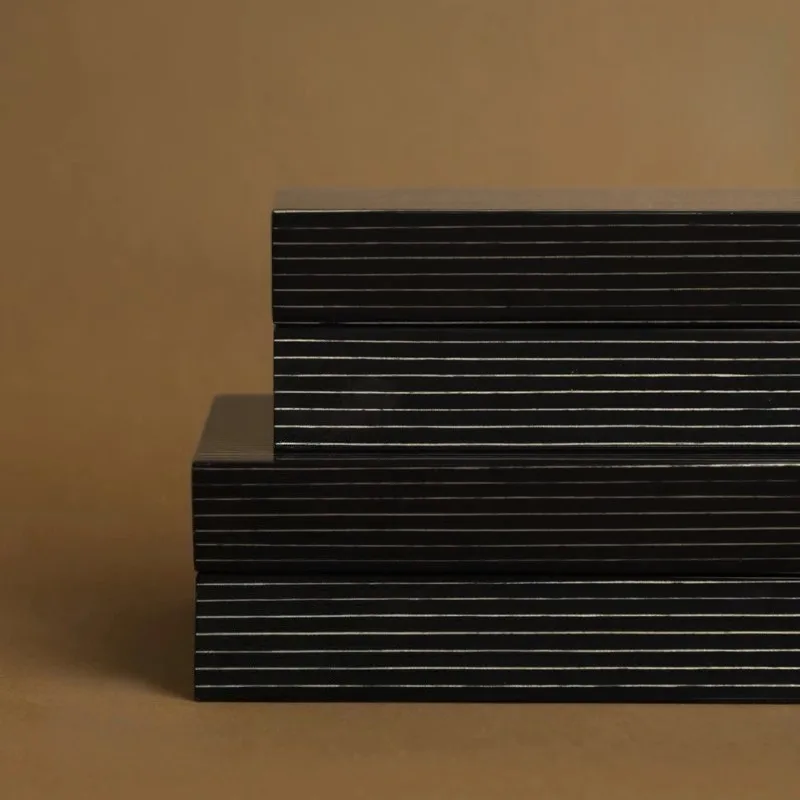 صندوق مجوهرات ريترو أسود ورنيش خاتم أقراط المنظمون صناديق المجوهرات الفاخرة عرض يعرض سوار قلادة حاوية علب #6