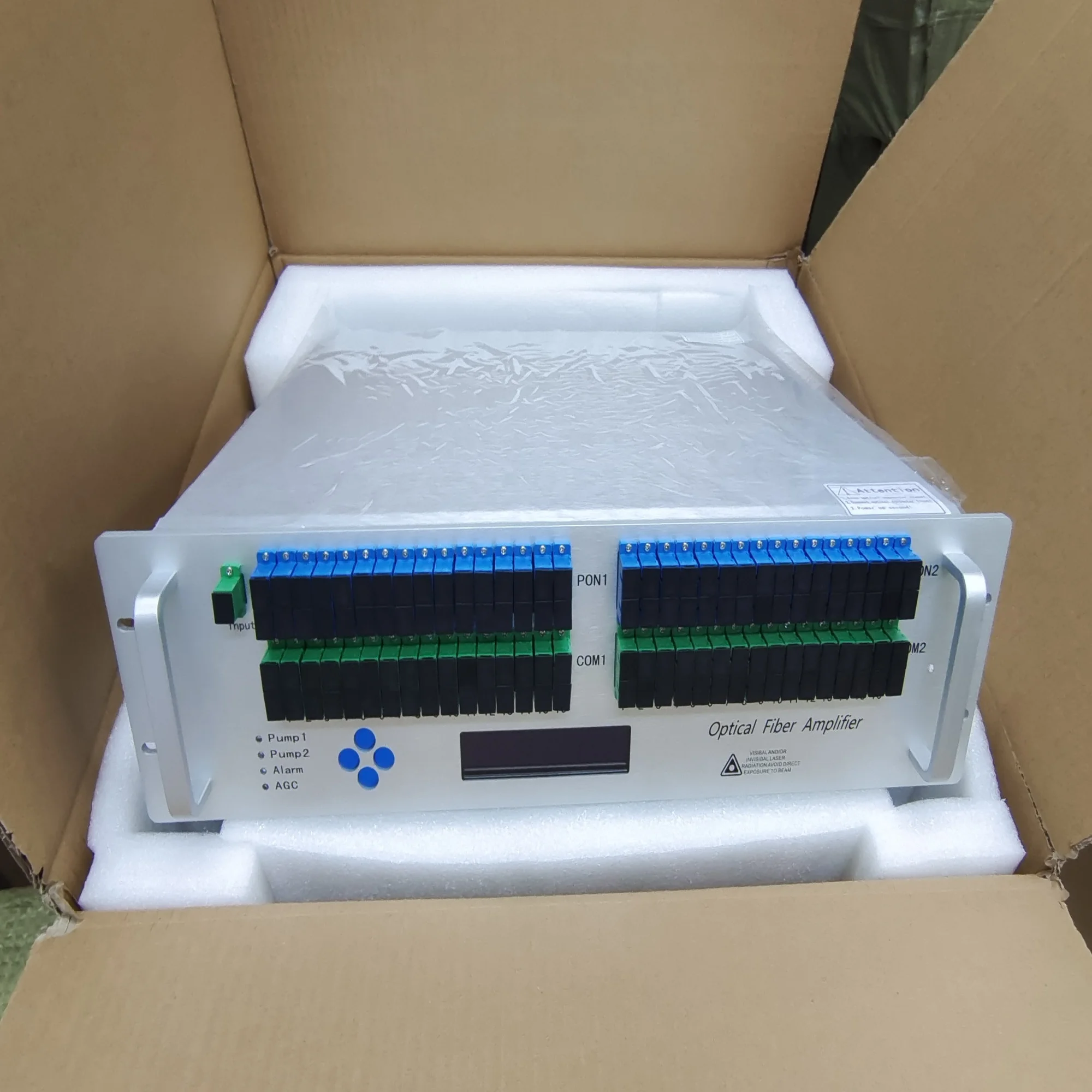

1550nm 16x23/32x23dbm WDM Fibre Amplifier.EDFA with Intelligent Temperature Control System FTTH SC/APC UPC 2U/3U CATV Network