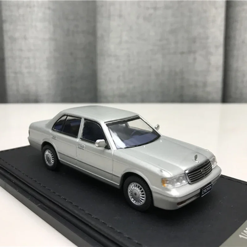 1:43 Scale Alloy DieCast Model  Crown 133L STC Car Model Toy For Collection Gift Decoration