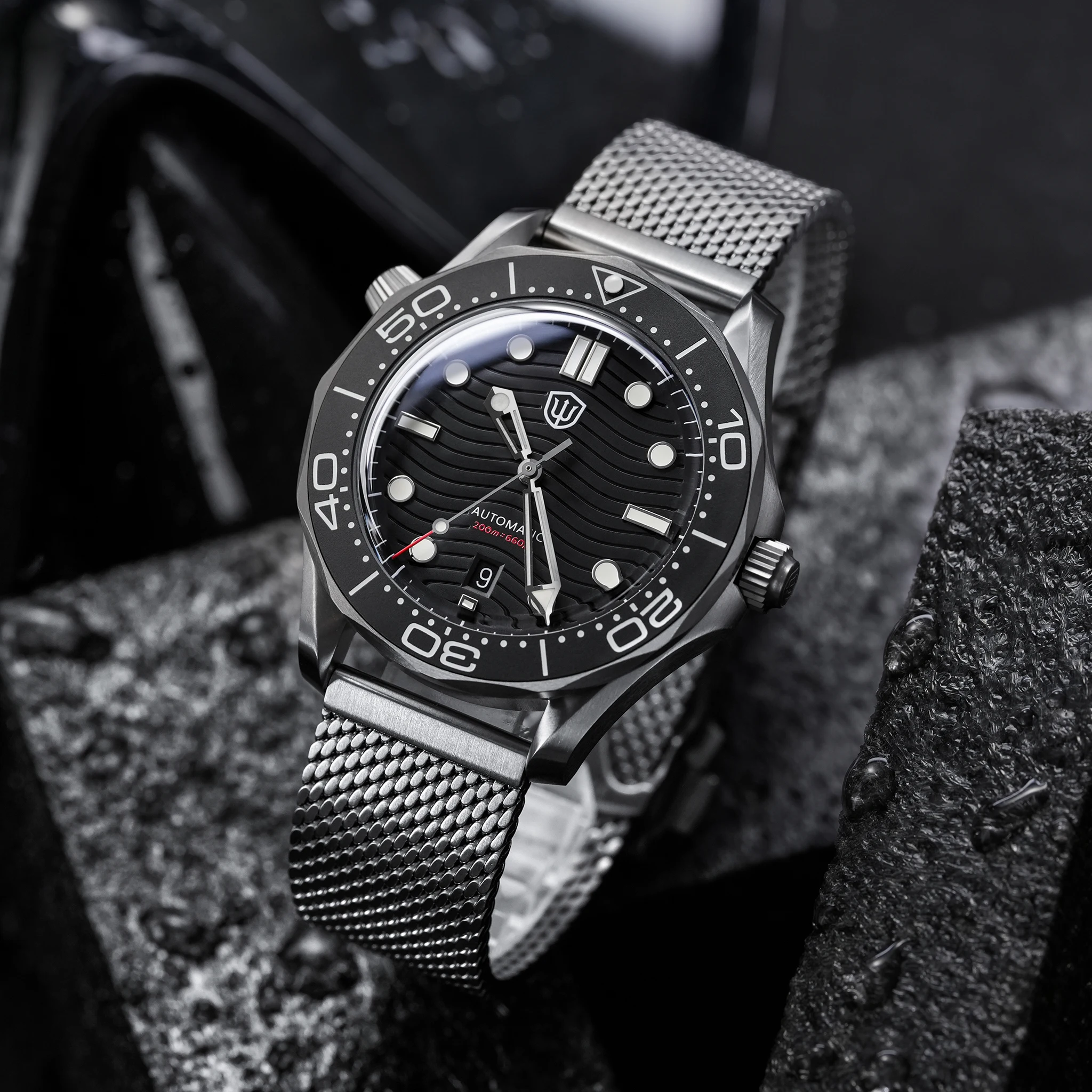 Watchdives WD007 Top Hat Sapphire PT5000 Dive Watch Luminous 200m Waterproof Automatic Movement Grade 2 Titanium Watches