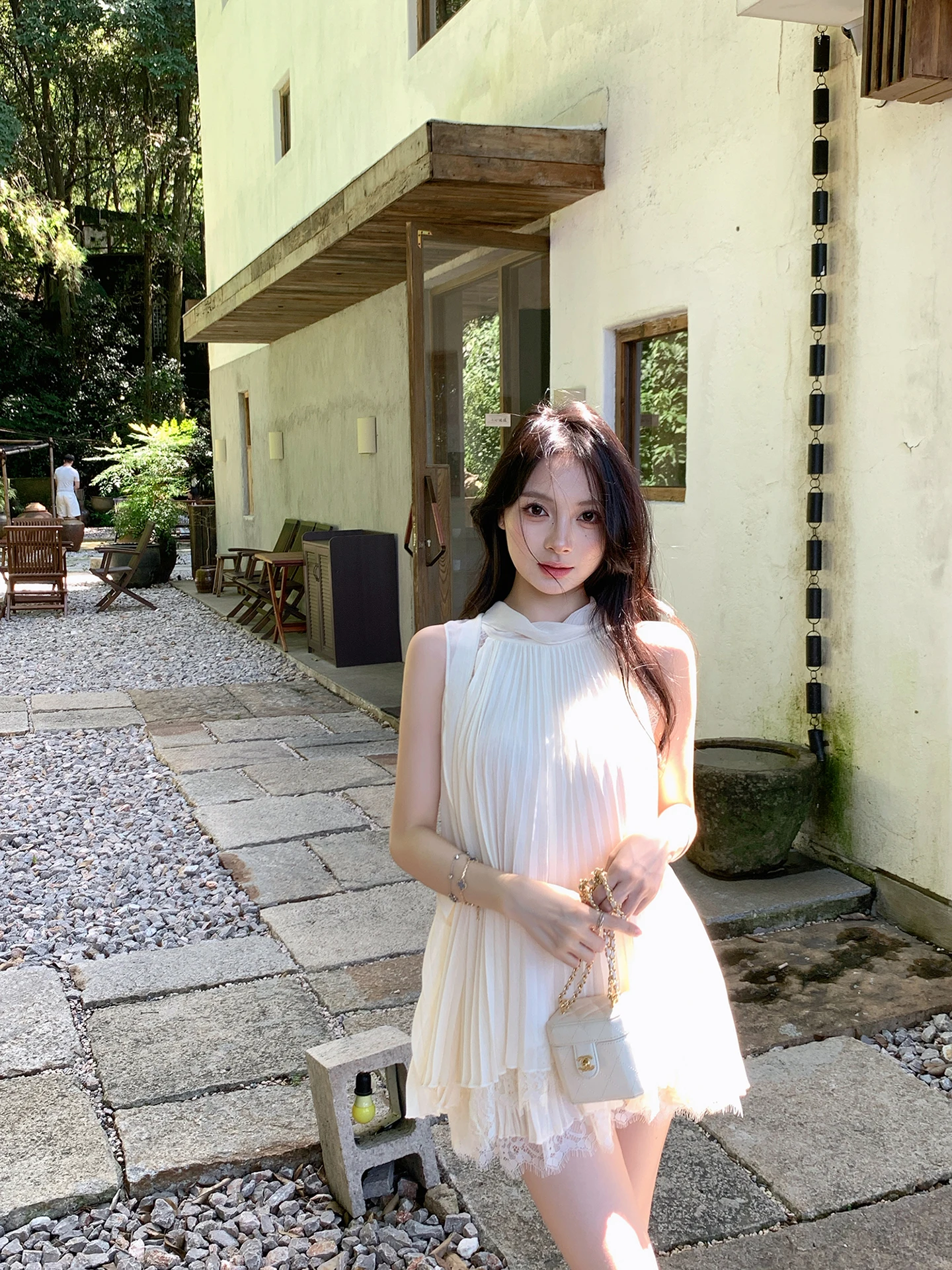 

White Thin Pure Desire Svel Ne Hanging Top Women's Summer 2025 Chiffon irt Dr Zhouye Sweet Sle Loose Fit