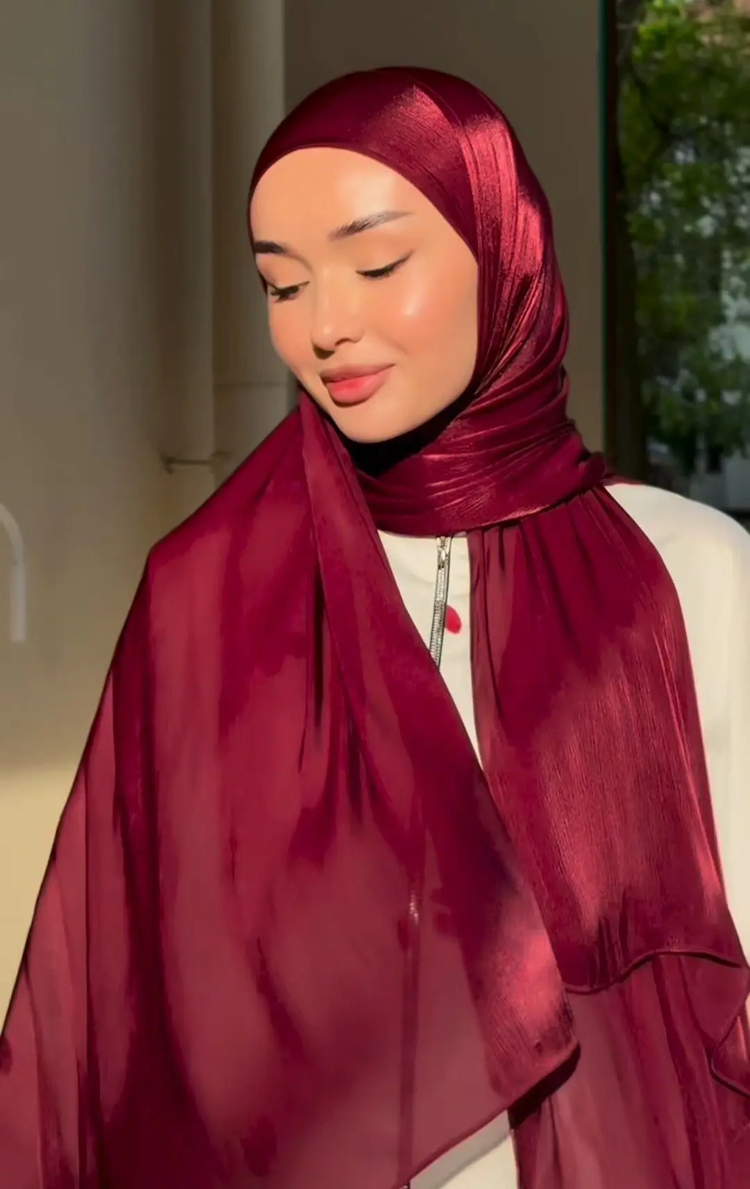 Women Shinny Muslim Hijab Scarf Basic Solid Silk-Like Elegant Shimmer Soft Headscarf Arabian Shawl Turban Head Wraps Bandana