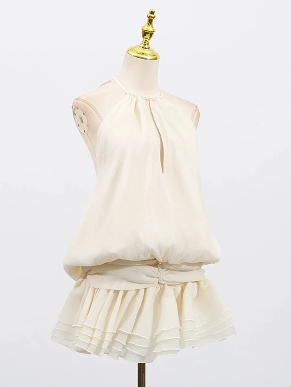 Koreanischer Stil, Temperament, Damenstil, kurzer Rock, 2022, Sommer, neues Spleißen, ärmellos, Rüschen, Perlen, schmales Kleid – GZXX 938